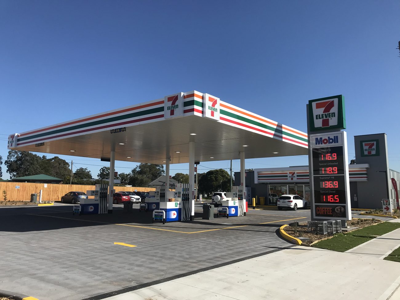 7-Eleven and Mobil service station and convenience store, Upper Hunter NSW, developed by RCI Group